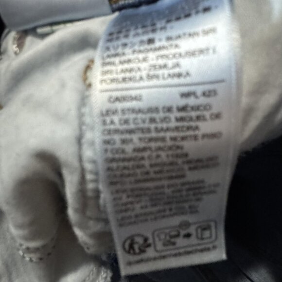 Levis 314 Shaping Straight Jeans Womens 27x32 Blue Denim Stretch Mid Rise - Picture 8 of 12